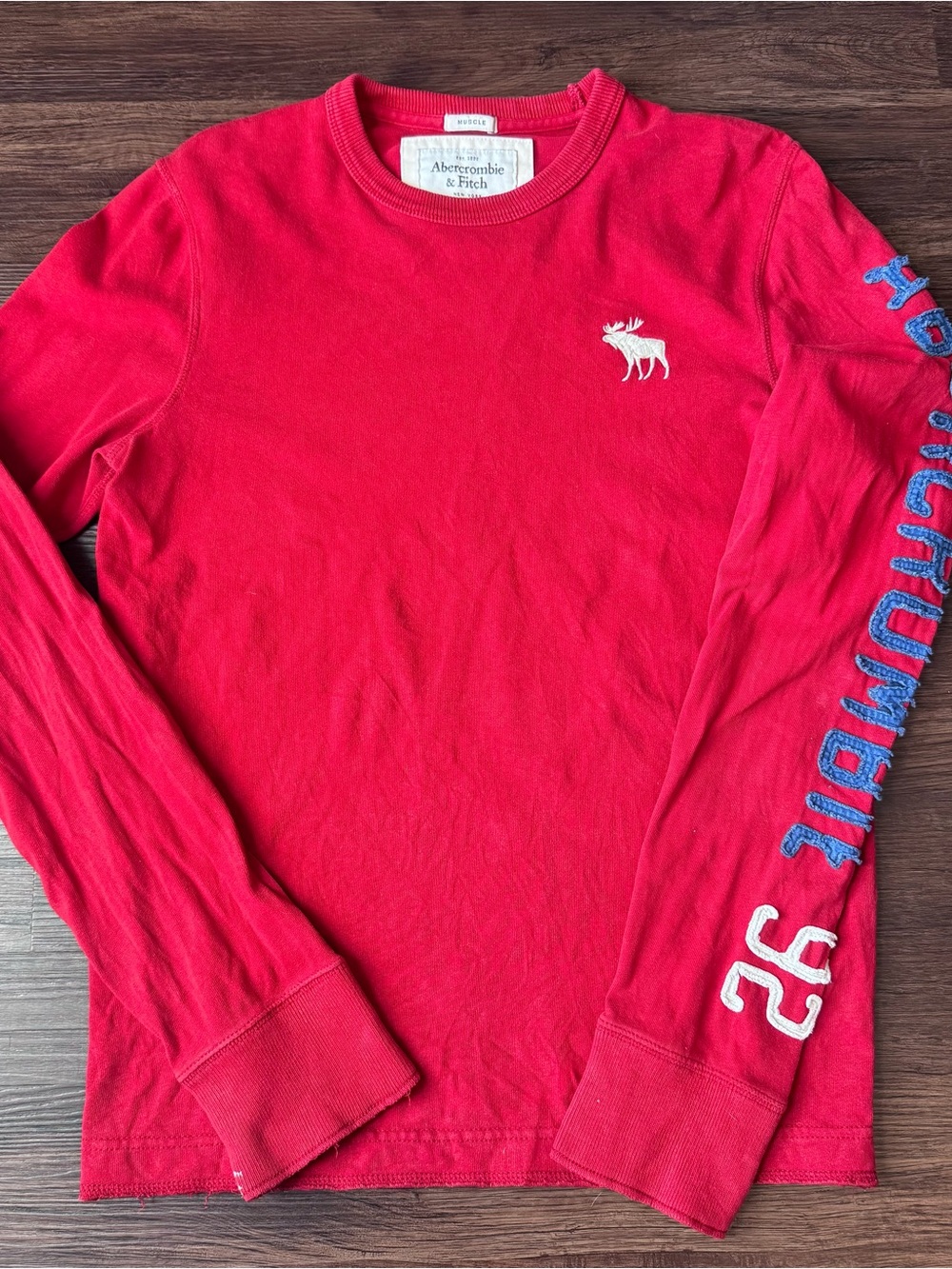 Abercrombie & Fitch Shirt Men's Muscle Fit Red Y2K Long Sleeve Logo Moose Small